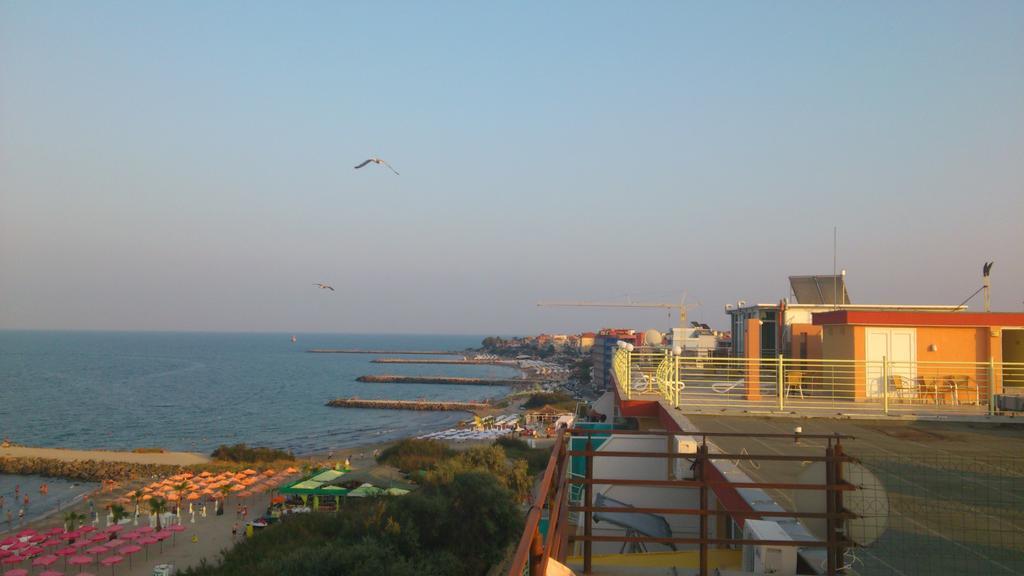 מלון פומורי Mak Complex מראה חיצוני תמונה